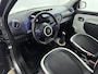Renault Twingo 1.0 SCe SÉRIE SIGNATURE VIVA | CLIMA | CRUISE | ELEKTRISCHE RAMEN | 16'' LM VELGEN | PRIVACY GLASS | STRIPING |