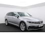 Volkswagen Passat Variant 1.4 TSI PHEV GTE R-Line Panoramadak | 360° | Trekhaak | Massage | Full Options!