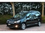 Volkswagen Caddy Maxi 1.6 TDI Aut DSG Marge Dubbele Cabine grijs kenteken voor invalide vervoer Trekhaak Led Xenon Parkeersensor