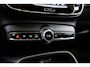 Volvo EC40 Single Motor Extended Range Ultra Europa Black Editon | Google | Long Range | Adaptieve Cruise Control | Panoramadak | Harman Kardon Audio | Warmtepomp | 360 Camera | Getint Glas | Zitverlenging | Stuur-/Stoelverwarming Voor + Achter | DAB | LED Koplampen | Sfeerverlichting | Dodehoekdetectie | 22" LM | SOH 100%