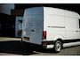 Volkswagen Crafter 35 2.0 TDI L3H3 Highline | Trekhaak | 3-zit | Airco | Cruise control | Elektr. pack | PDC | Org. NL! |
