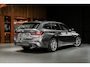 BMW 3-Serie Touring 330e High Executive | M Sport | Alcantara Spotstoelen | Stuurwielverwarming