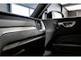 Volvo XC60 2.0 T6 Plug-in hybrid AWD Ultimate Black Edition Nieuw | R Design