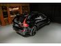 Volvo XC60 2.0 T6 Plug-in hybrid AWD Ultimate Black Edition Nieuw | R Design