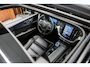 Volvo XC60 2.0 T6 Plug-in hybrid AWD Ultimate Black Edition Nieuw | R Design