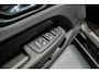 Volvo XC60 2.0 T6 Plug-in hybrid AWD Ultimate Black Edition Nieuw | R Design