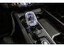 Volvo XC60 2.0 T6 Plug-in hybrid AWD Ultimate Black Edition Nieuw | R Design