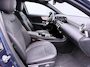 Mercedes-Benz A-klasse 250 e Limousine AMG AMG Line | Ledkoplampen | Parkeerpakket met achteruitrijcamera | Sfeerverlichting | Stoelverwarming. Inclusief 24 maanden MB Certified garantie voor Europa.