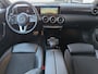 Mercedes-Benz A-klasse 200 Premium | PDC | Camera | Carbon | Stoelverw. | Navi | Widescreen | Cruise | Climate | Lichtmetaal