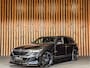 BMW 5-Serie Touring 550e xDrive 490PK M-Sport | BOWER AND WILKINS | 4 WIELBESTURING | TREKHAAK | HEAD-UP | PANO |