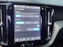 Volvo XC60 2.0 T8 Plug-in-hybrid AWD Polestar Engineered pano stoel + stuurverwarming 22 inch