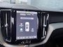 Volvo XC60 2.0 T8 Plug-in-hybrid AWD Polestar Engineered pano stoel + stuurverwarming 22 inch