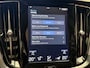 Volvo V60 2.0 T6 RECHARGE AWD INSCRIPTION 91% SOH LEDER NAVIGATIE ADAPTIVE CRUISE CONTROL PANORAMA SCHUIF/KANTELDAK APPLE CARPLAY/ANDROID KEYLESS GO RIJSTROOKSENSOREN TREKHAAK ZEER MOOI !!