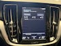 Volvo V60 2.0 T6 RECHARGE AWD INSCRIPTION 91% SOH LEDER NAVIGATIE ADAPTIVE CRUISE CONTROL PANORAMA SCHUIF/KANTELDAK APPLE CARPLAY/ANDROID KEYLESS GO RIJSTROOKSENSOREN TREKHAAK ZEER MOOI !!