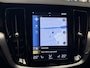 Volvo V60 2.0 T6 RECHARGE AWD INSCRIPTION 91% SOH LEDER NAVIGATIE ADAPTIVE CRUISE CONTROL PANORAMA SCHUIF/KANTELDAK APPLE CARPLAY/ANDROID KEYLESS GO RIJSTROOKSENSOREN TREKHAAK ZEER MOOI !!