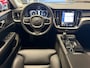 Volvo V60 2.0 T6 RECHARGE AWD INSCRIPTION 91% SOH LEDER NAVIGATIE ADAPTIVE CRUISE CONTROL PANORAMA SCHUIF/KANTELDAK APPLE CARPLAY/ANDROID KEYLESS GO RIJSTROOKSENSOREN TREKHAAK ZEER MOOI !!