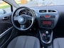 SEAT Leon 1.6-16V Businessline 102 PK. Origineel slechts 121.000 KM !!! Alle keuringen toegestaan !!