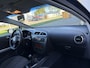 SEAT Leon 1.6-16V Businessline 102 PK. Origineel slechts 121.000 KM !!! Alle keuringen toegestaan !!