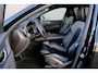 Volvo XC60 2.0 T6 Plug-in hybrid AWD Ultra Black Edition, Facelift, 360°, Trekhaak, Harman Kardon, Sportstoelen
