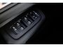Volvo XC60 2.0 T6 Plug-in hybrid AWD Ultra Black Edition, Facelift, 360°, Trekhaak, Harman Kardon, Sportstoelen