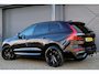 Volvo XC60 2.0 T6 Plug-in hybrid AWD Ultra Black Edition, Facelift, 360°, Trekhaak, Harman Kardon, Sportstoelen