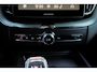 Volvo XC60 2.0 T6 Plug-in hybrid AWD Ultra Black Edition, Facelift, 360°, Trekhaak, Harman Kardon, Sportstoelen