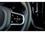 Volvo XC60 2.0 T6 Plug-in hybrid AWD Ultra Black Edition, Facelift, 360°, Trekhaak, Harman Kardon, Sportstoelen