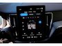 Volvo XC60 2.0 T6 Plug-in hybrid AWD Ultra Black Edition, Facelift, 360°, Trekhaak, Harman Kardon, Sportstoelen
