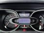 Renault Captur 0.9 TCe Intens 90Pk | Navigatie | Trekhaak | Climate Control | Parkeersensoren Voor & Achter | Achteruitrijcamera | Keyless Entry | Privacy Glass | Cruise Control & Snelheidsbegrenzer |