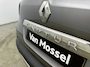 Renault Captur 0.9 TCe Intens 90Pk | Navigatie | Trekhaak | Climate Control | Parkeersensoren Voor & Achter | Achteruitrijcamera | Keyless Entry | Privacy Glass | Cruise Control & Snelheidsbegrenzer |