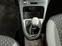 Renault Captur 0.9 TCe Intens 90Pk | Navigatie | Trekhaak | Climate Control | Parkeersensoren Voor & Achter | Achteruitrijcamera | Keyless Entry | Privacy Glass | Cruise Control & Snelheidsbegrenzer |