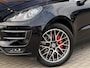Porsche Macan 3.6 Turbo | Pano | Bose | Memory | Cruise | Luchtvering | Stoelverwarming V + A | Stoelkoeling | Elek. Trekhaak | Keyless | Achteruitrijcamera |