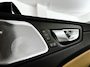 Volvo XC60 T8 Plug-in hybrid AWD R-Design | Panoramadak | 360° camera | Bowers & Wilkins | Luchtvering | Stoelventilatie | Stoel- en stuurverwarming | Trekhaak