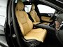 Volvo XC60 T8 Plug-in hybrid AWD R-Design | Panoramadak | 360° camera | Bowers & Wilkins | Luchtvering | Stoelventilatie | Stoel- en stuurverwarming | Trekhaak