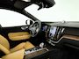Volvo XC60 T8 Plug-in hybrid AWD R-Design | Panoramadak | 360° camera | Bowers & Wilkins | Luchtvering | Stoelventilatie | Stoel- en stuurverwarming | Trekhaak