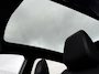 Nissan Qashqai 1.5 e-Power N-Design Automaat / Stoel- en Stuurverwarming / Panoramadak / Verwarmde Voorruit / Leder/Alcantara Bekleding /