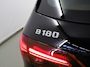 Mercedes-Benz B-klasse 180 Business Solution Luxury Line | Achteruitrijcamera | Panoramaschuifdak | Trekhaak | MULTIBEAM LED |