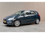 BMW 2-Serie Active Tourer 220i Luxury | PANO | STOELVERWARMING | ELEKTRISCHE STOELEN | TREKHAAK |