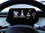 Volkswagen ID. Buzz Pro Bulli 79 kWh 286PK | ACC | LED | Camera | Trekhaak | Elektrisch verstelbare Memory stoelen | Navigatie | 19 inch Lm velgen | Alarm |