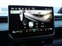 Volkswagen ID. Buzz Pro Bulli 79 kWh 286PK | ACC | LED | Camera | Trekhaak | Elektrisch verstelbare Memory stoelen | Navigatie | 19 inch Lm velgen | Alarm |