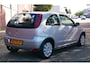 Opel Corsa 1.2-16V Silverline airco. nieuwe apk. stuurbekrachteging.