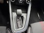 Renault Clio 1.6 E-Tech Hybrid 140 R.S. Line LED / CAMERA'S / HALF LEDER / SPORTSTOELEN /