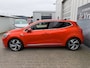 Renault Clio 1.6 E-Tech Hybrid 140 R.S. Line LED / CAMERA'S / HALF LEDER / SPORTSTOELEN /