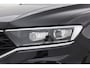Volkswagen T-Roc 1.5 TSI R-Line | Rijklaar! | Navi | CarPlay | Stoelverw. | Dodehoek. | Camera | PDC V+A | 18"
