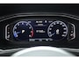 Volkswagen T-Roc 1.5 TSI R-Line | Rijklaar! | Navi | CarPlay | Stoelverw. | Dodehoek. | Camera | PDC V+A | 18"