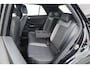Volkswagen T-Roc 1.5 TSI R-Line | Rijklaar! | Navi | CarPlay | Stoelverw. | Dodehoek. | Camera | PDC V+A | 18"