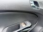 Opel Corsa 1.4-16V Cosmo in 5drs met ingebouwde fietsendrager en airco