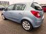 Opel Corsa 1.4-16V Cosmo in 5drs met ingebouwde fietsendrager en airco
