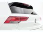 Volkswagen Golf 1.5 eTSI R-Line DSG | Rijklaar! | Pano | Apple CarPlay | Camera | Stoel- Stuurverw. | Adapt. Cruise | All Seasons