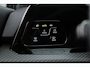 Volkswagen Golf 1.5 eTSI R-Line DSG | Rijklaar! | Pano | Apple CarPlay | Camera | Stoel- Stuurverw. | Adapt. Cruise | All Seasons